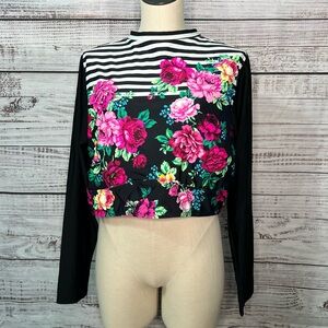 Torrid 3X Active Wireless Cropped Rashguard Floral Stripe Long Sleeve Swim Top